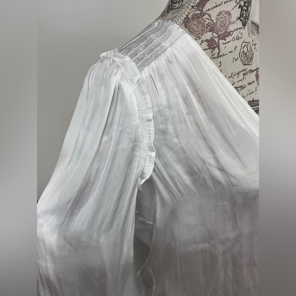 PAIGE -WHITNEY White rayon long sleeve body‎ suit size M. - Picture 7 of 15